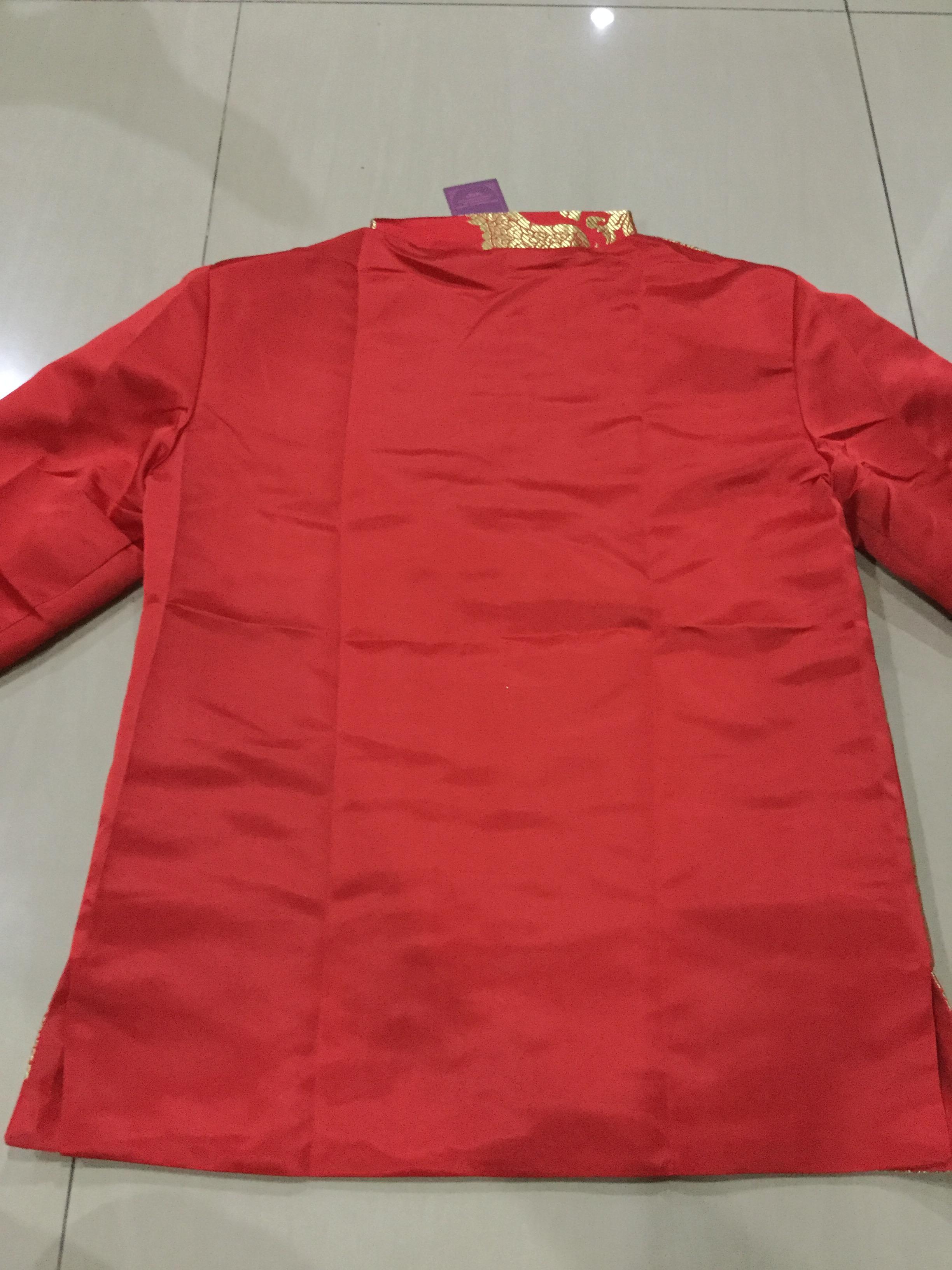 เสื้อจีนผู้ชายสีแดงลายมังกร 2 ด้าน สีทอง ZH135 พร้อมส่ง