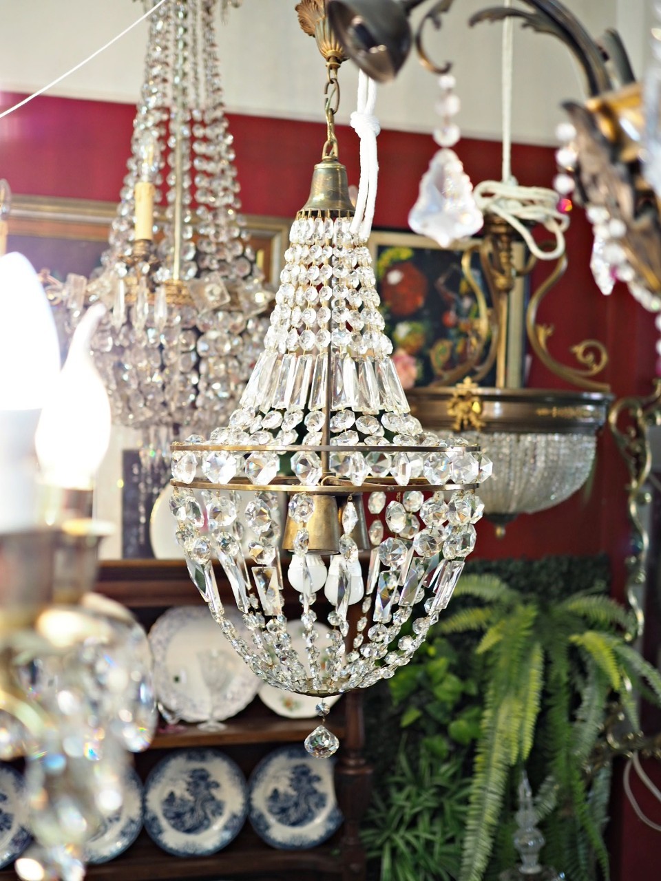 French brass crystals chandelier in ballon shape