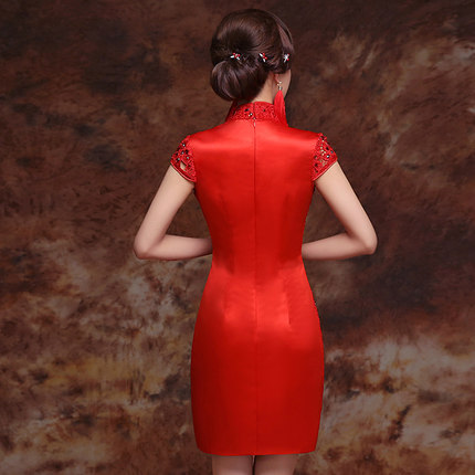 กี่เพ้าแดงผ้ามัน A138