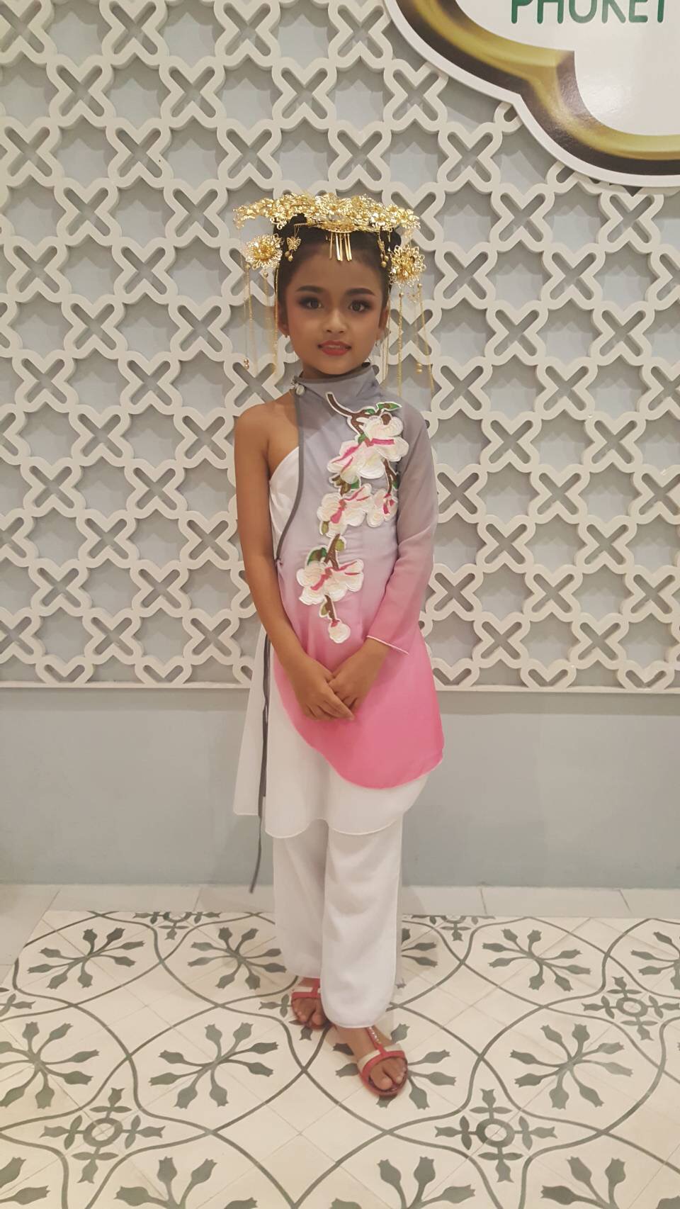 ชุดเต้นรำเด็กคลาสสิก รหัสDAN 66 สินค้าพร้อมส่ง