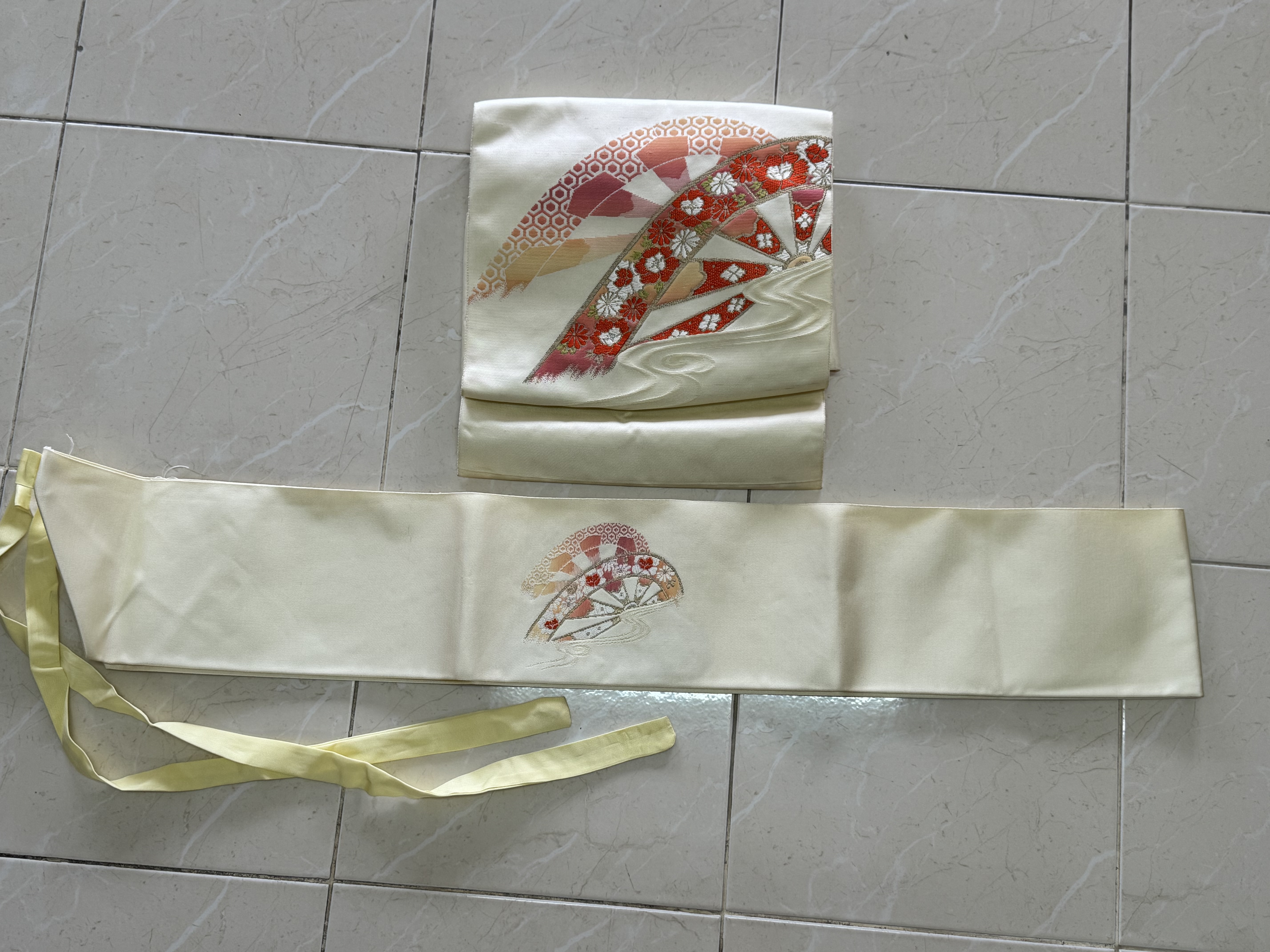 โอบิเข็มขัด