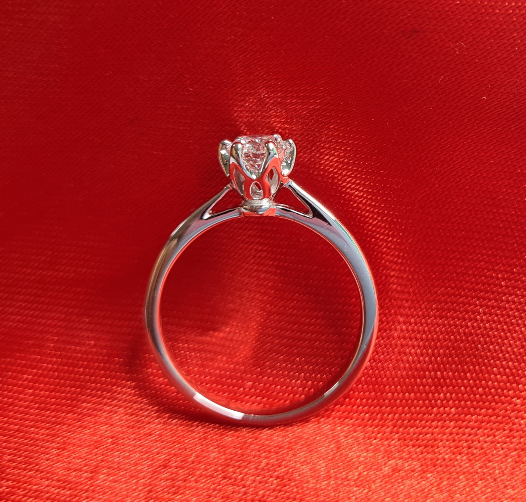 แหวนเพขร GIA 0.40 cts น้ำ 100