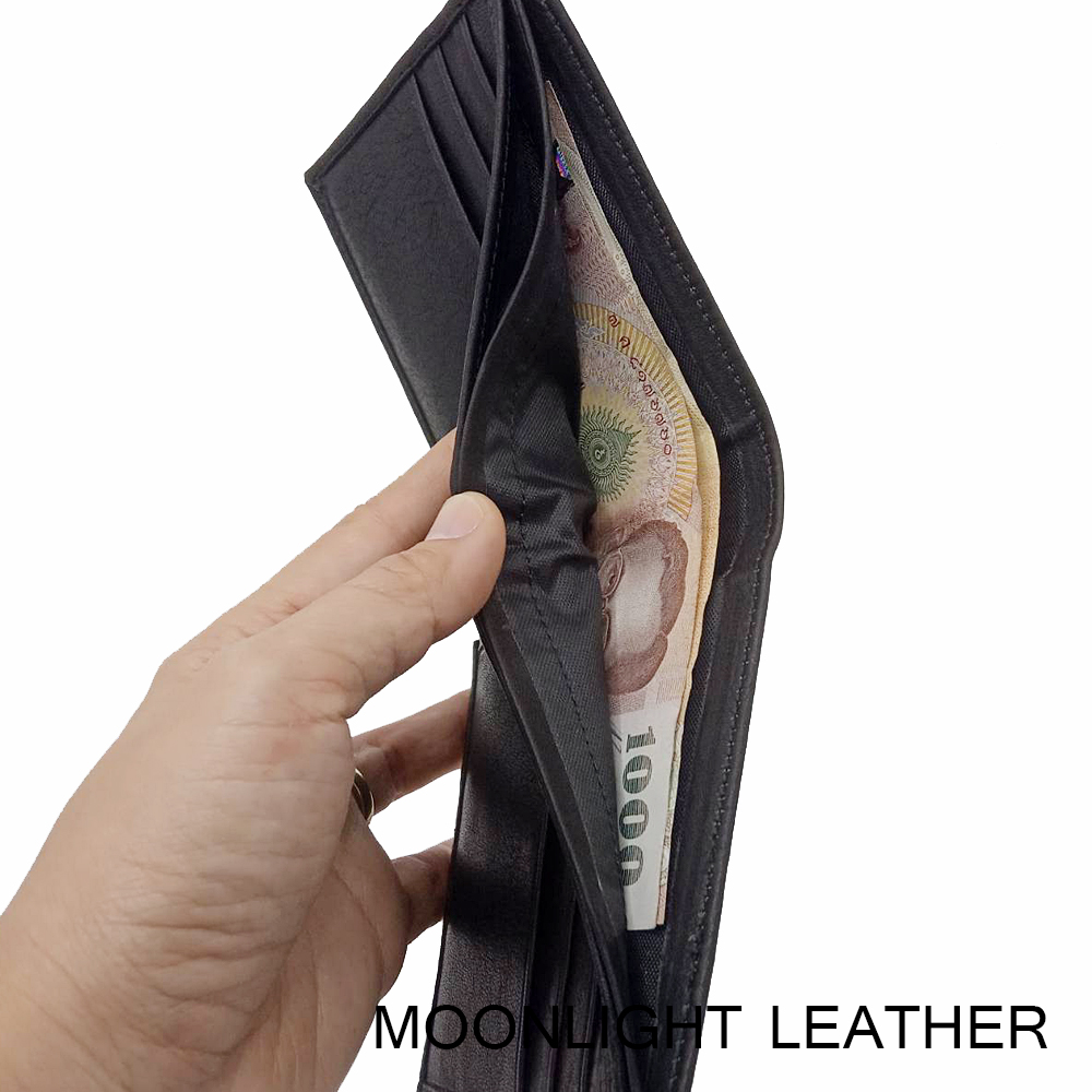 กระเป๋าสตางค์หนังวัวแท้ สำหรับผู้ชาย แบรนด์ Moonlight รุ่น Calf สีดำ สวย ทน เบาบาง นิ่มมาก พร้อมกล่องเป็นของขวัญได้