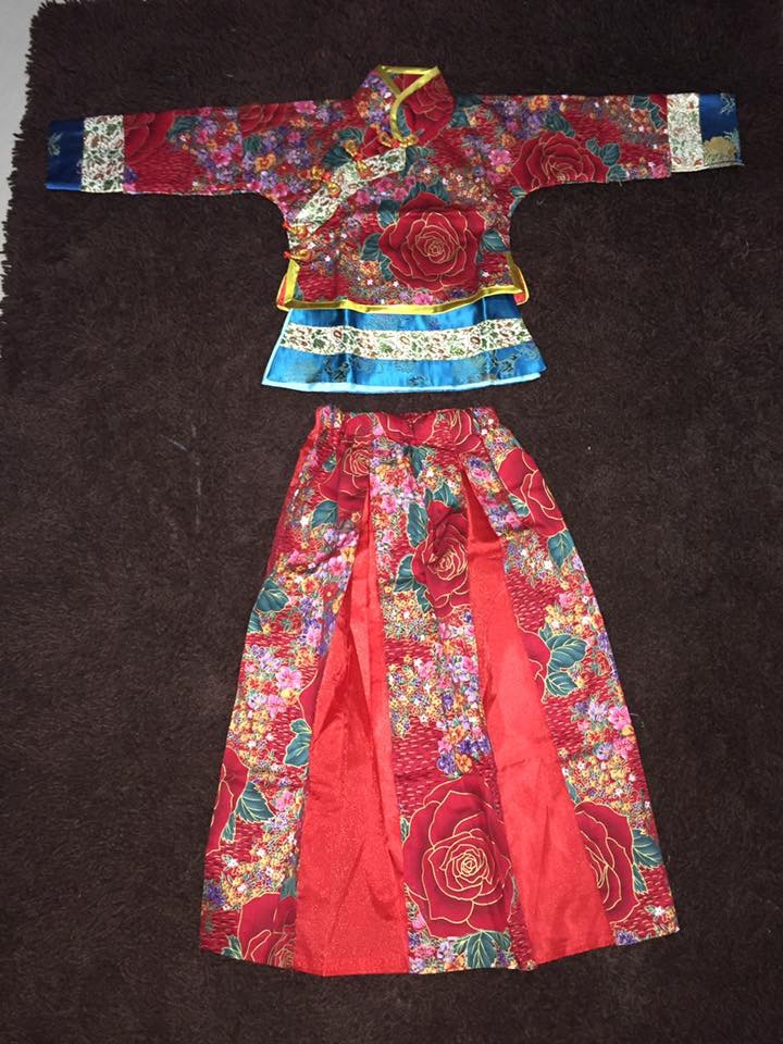 ชุดจีนเด็กสีแดง . รหัส TA 100