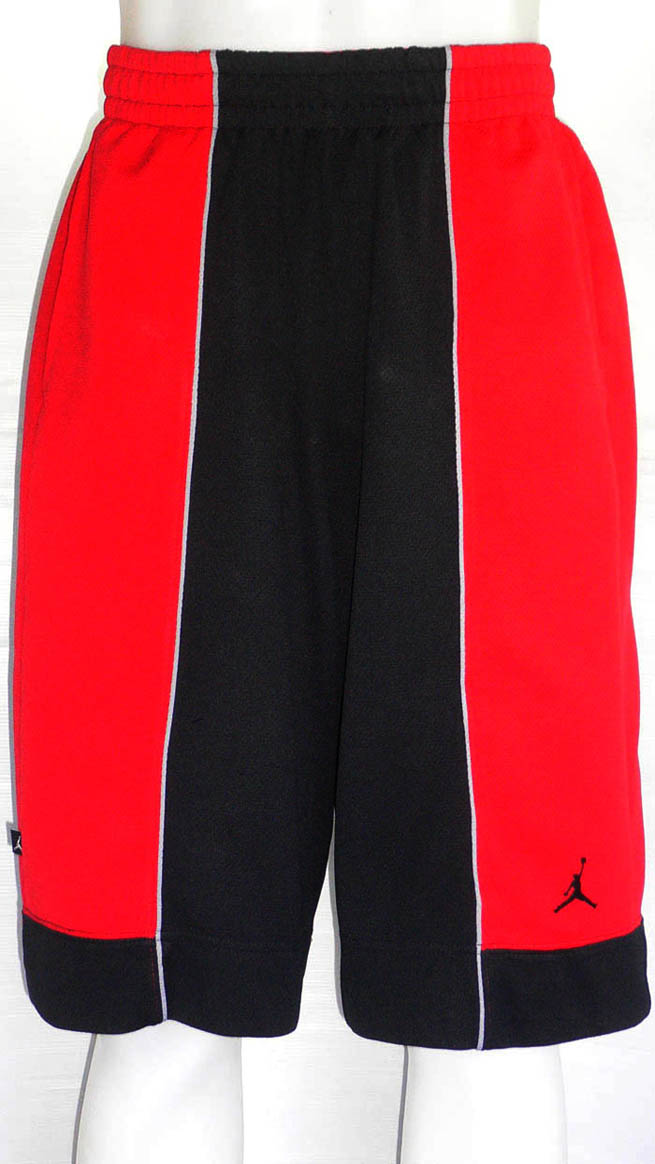 กางเกง JORDAN สีดำแถบแดง ไซส์ S