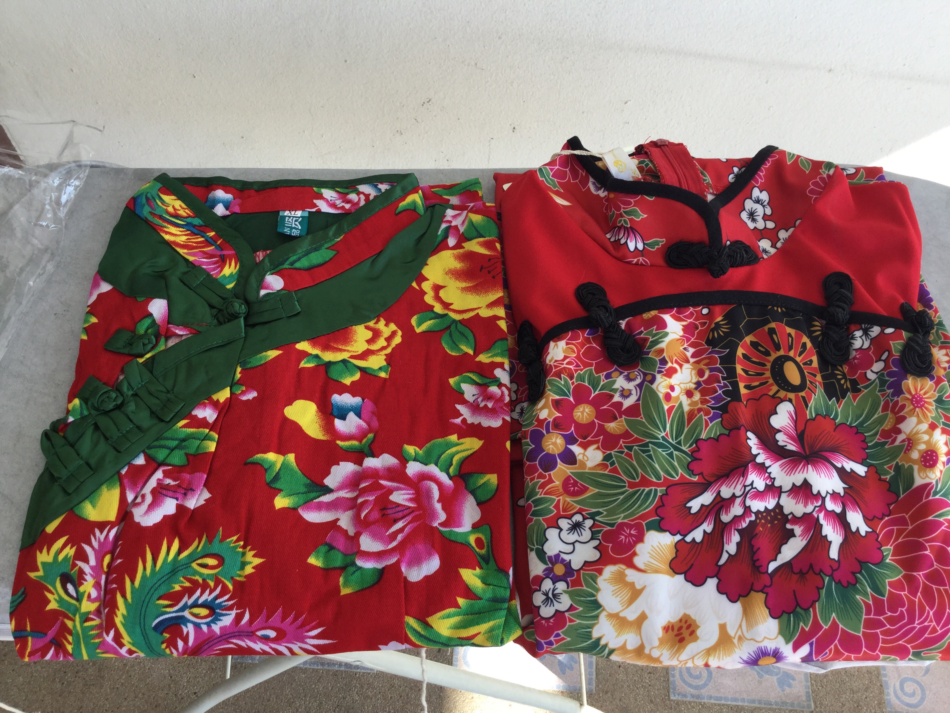 เดรสสั้นสีแดงผ้ายืดผสมโพลี เนื้อดี ใส่สบาย รหัส BRI 78