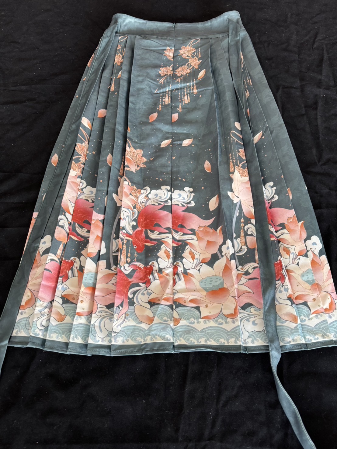 กระโปรงหม่าเมี่ยนยาว สีดำ #1