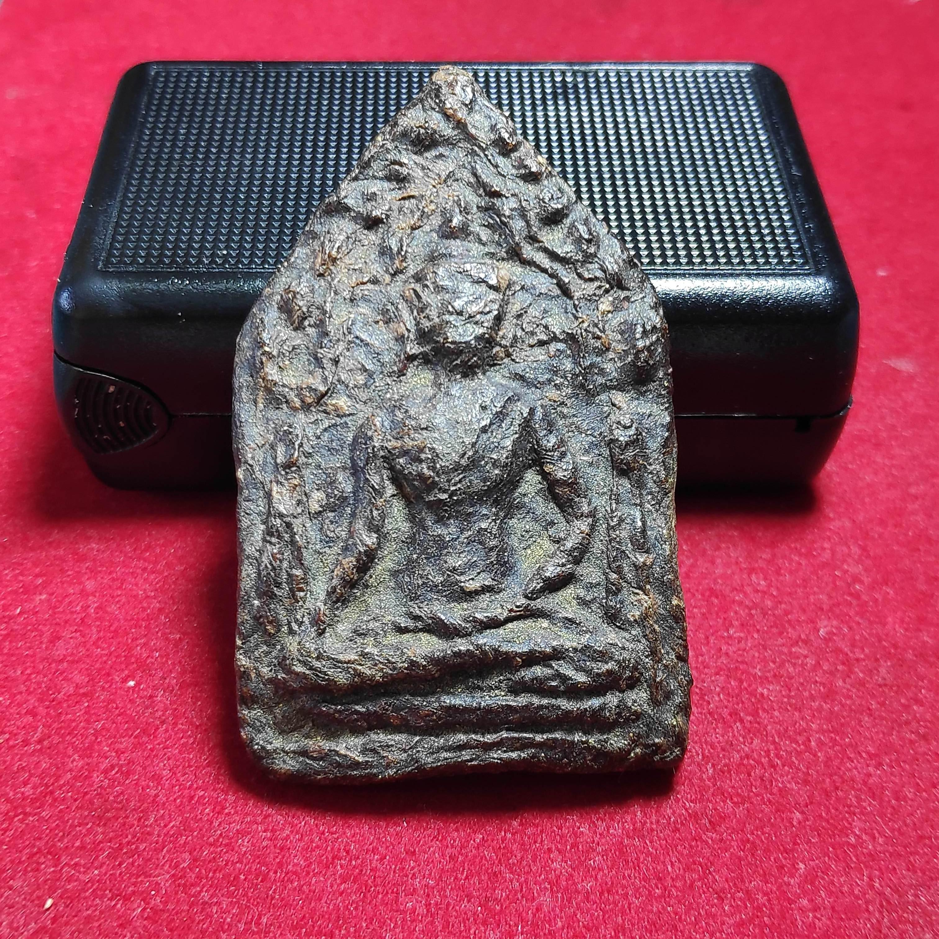 พระขุนเเผนเนื้อผงยาจินดามณี