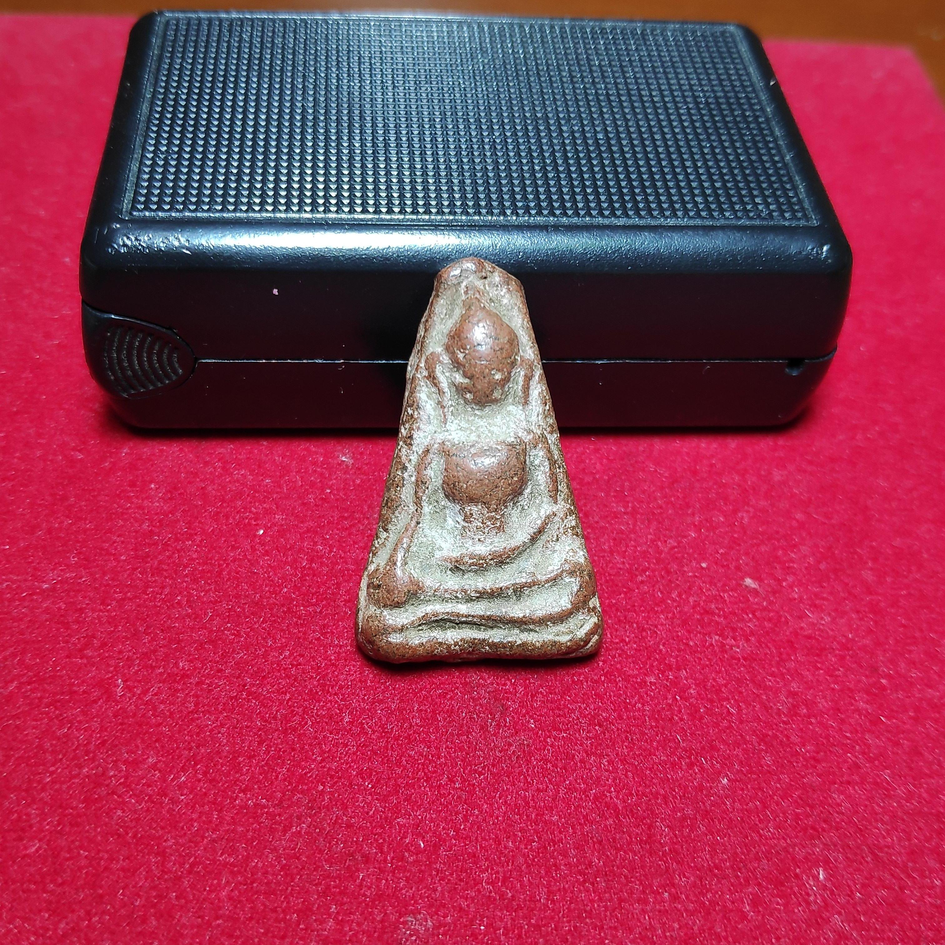 พระผงสุพรรณหลวงพ่อดีวัดพระรูป