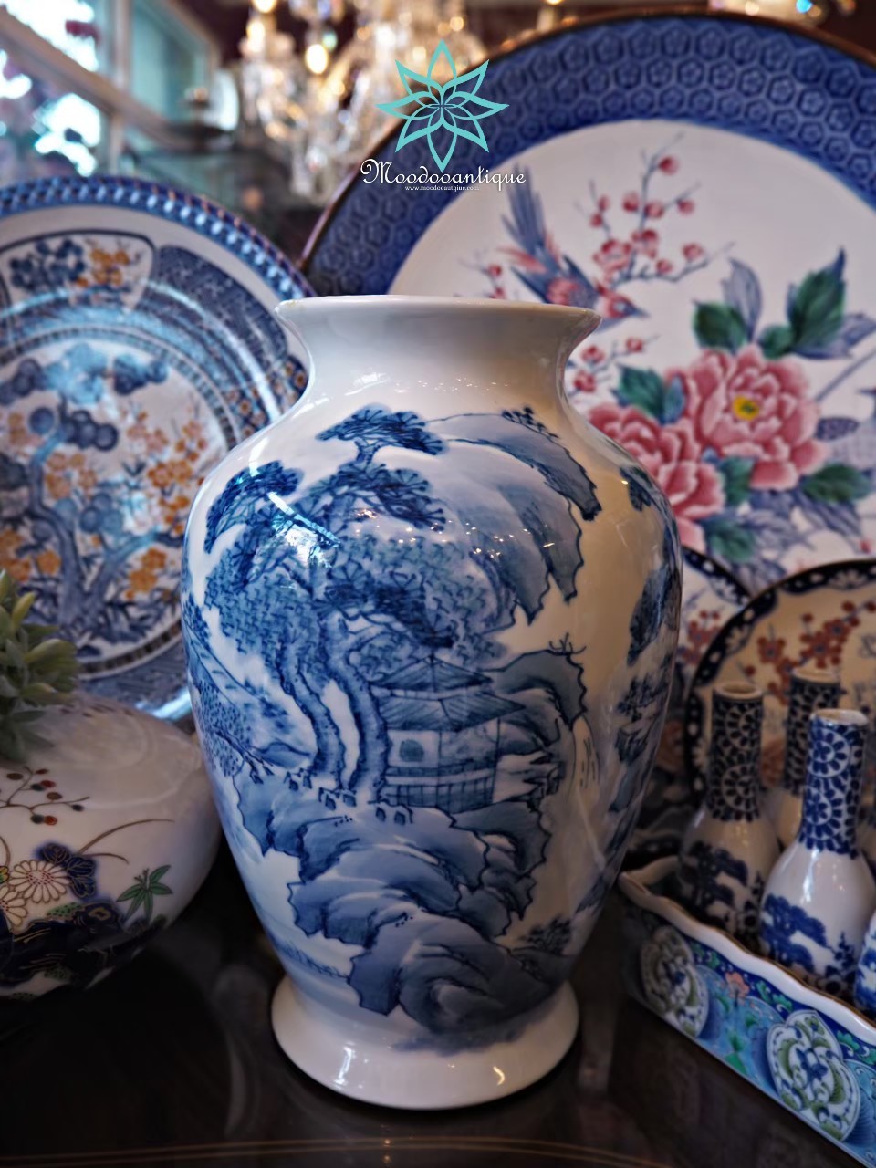 แจกันลวดลายแมนดาริน