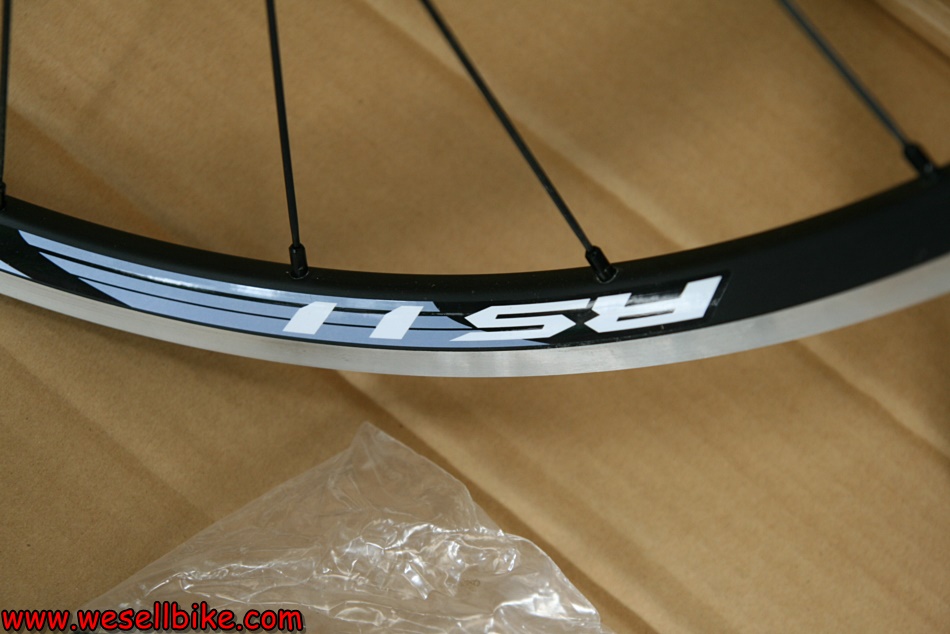 ล้อเสือหมอบ Shimano RS11