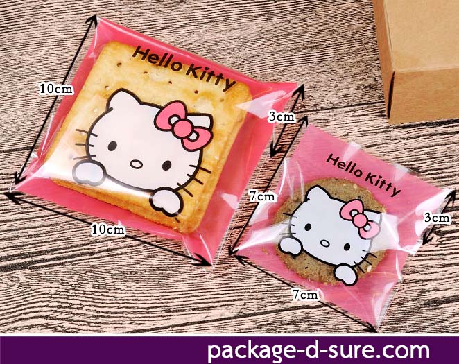 ล้างสต็อก//ถุงคุกกี้ แถบกาว 7x7 ลาย Hello Kitty พื้นหลังสีชมพู แพ็ค 100 ใบ