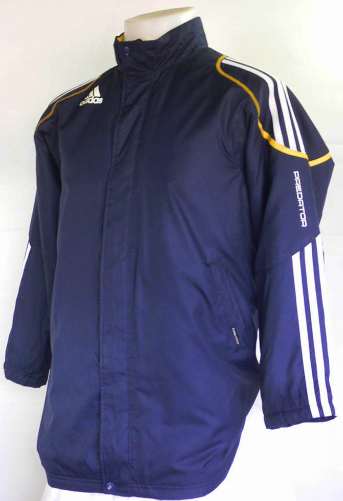 เสื้อ jacket ADIDAS PREDATOR ไซส์ M รอบอก 40 นิ้ว