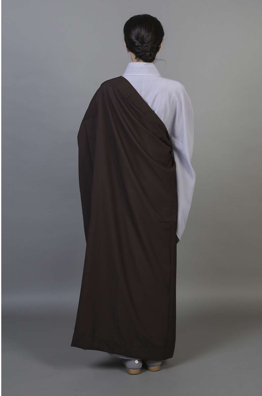 ผ้าคลุมชุดพระสีน้ำตาล ผ้าใยกันชง รหัส KS35 สินค้าพร้อมส่ง