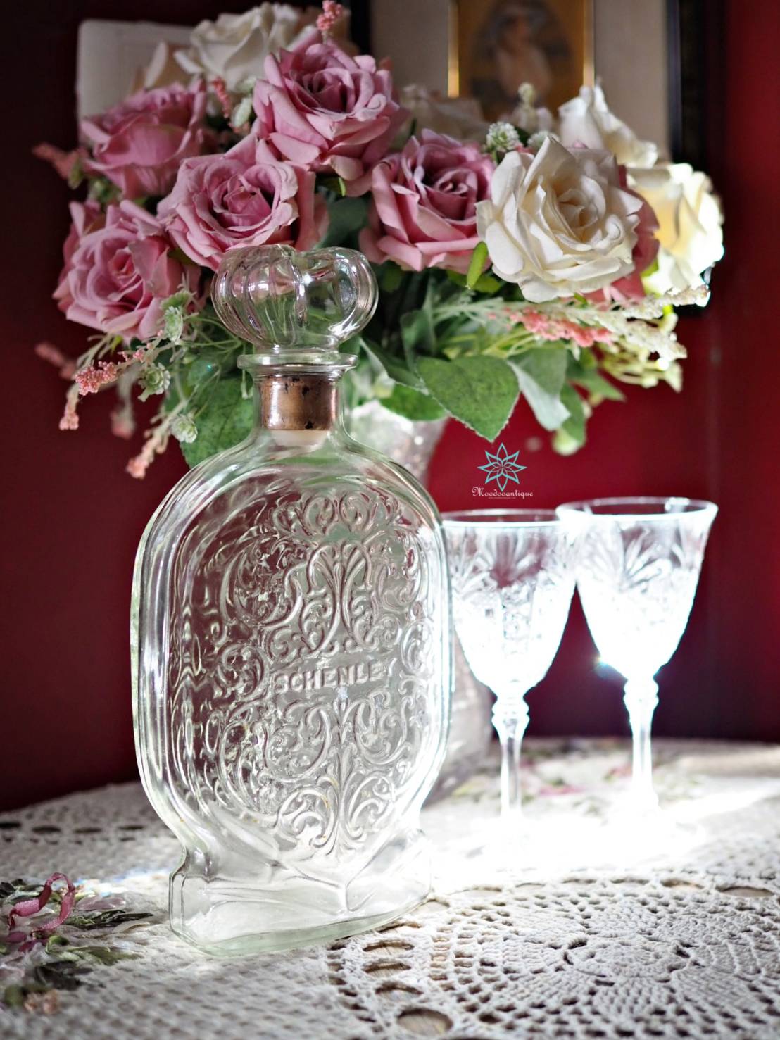 1953 Schenley Whiskey Embossed Glass Bottle Decanter With Cork Top