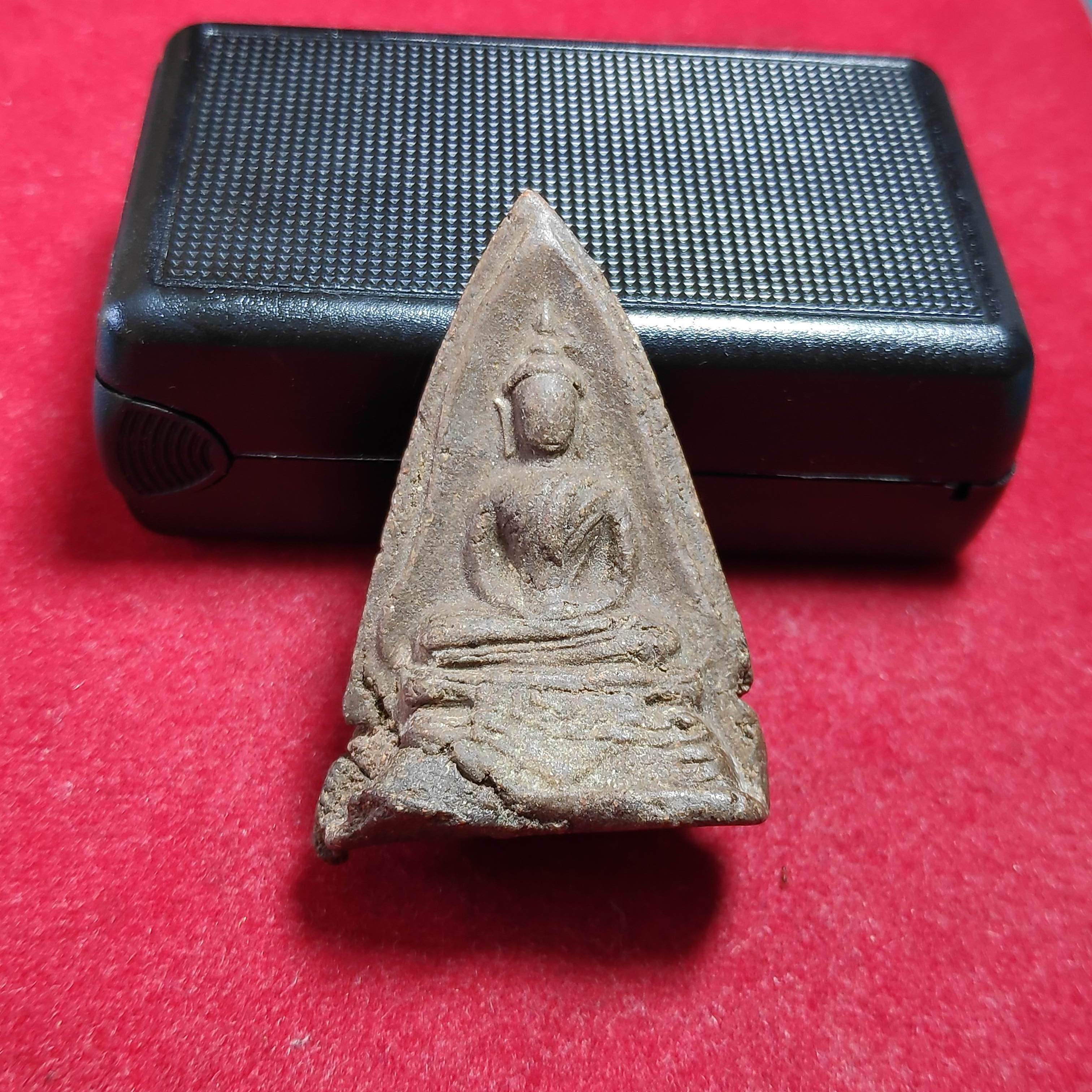 พระพุทธมหามงคลรังษีวัดรังษีโสภณเนื้อว่านเจ้าคุณนรปลุกเสก จ.นครนายกปี2510