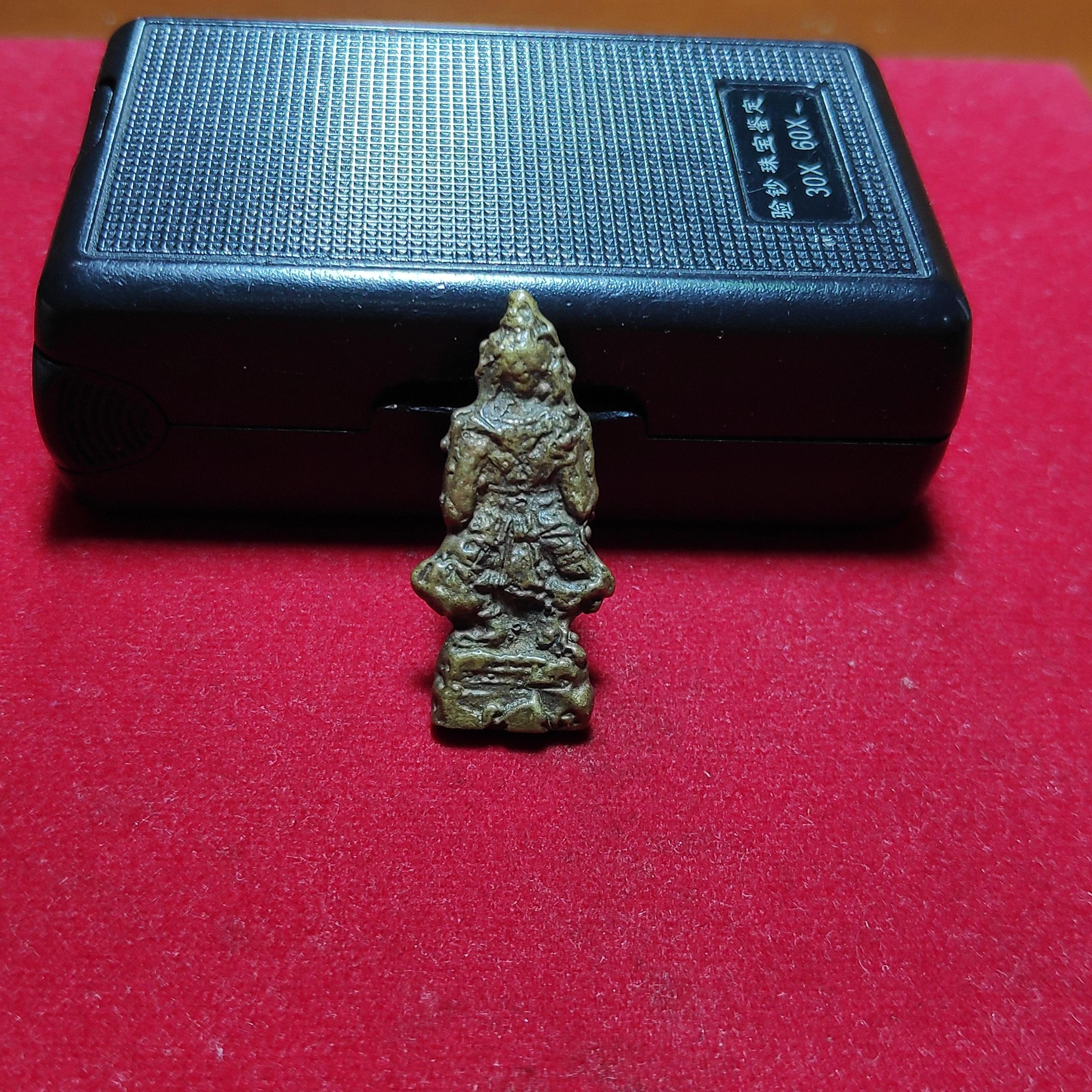 รูปหล่อท้าวเวสสุวรรณเจ้าคุณศรีประหยัดวัดสุทัศน์ฯพิมพ์เล็กปี2496