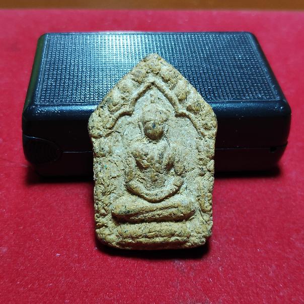 พระขุนเเผนโรยเส้นเกศาหลวงปู่ทิมวัดละหารไร่