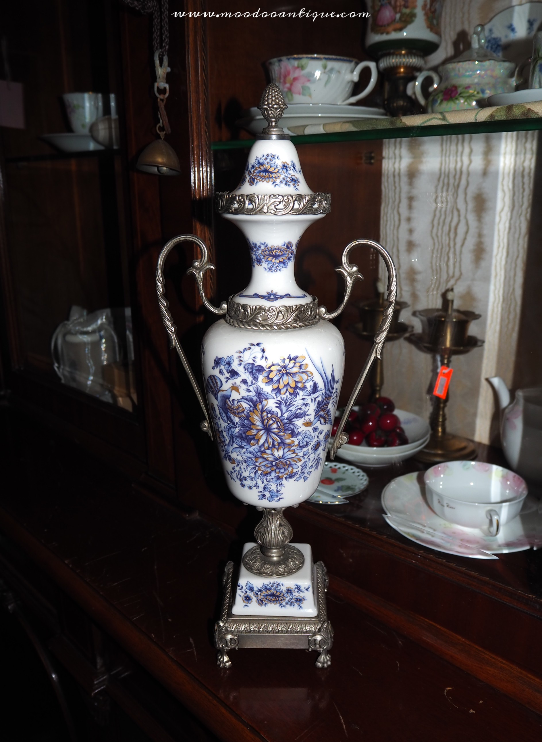 โถแต่งบ้านของอังกฤษ