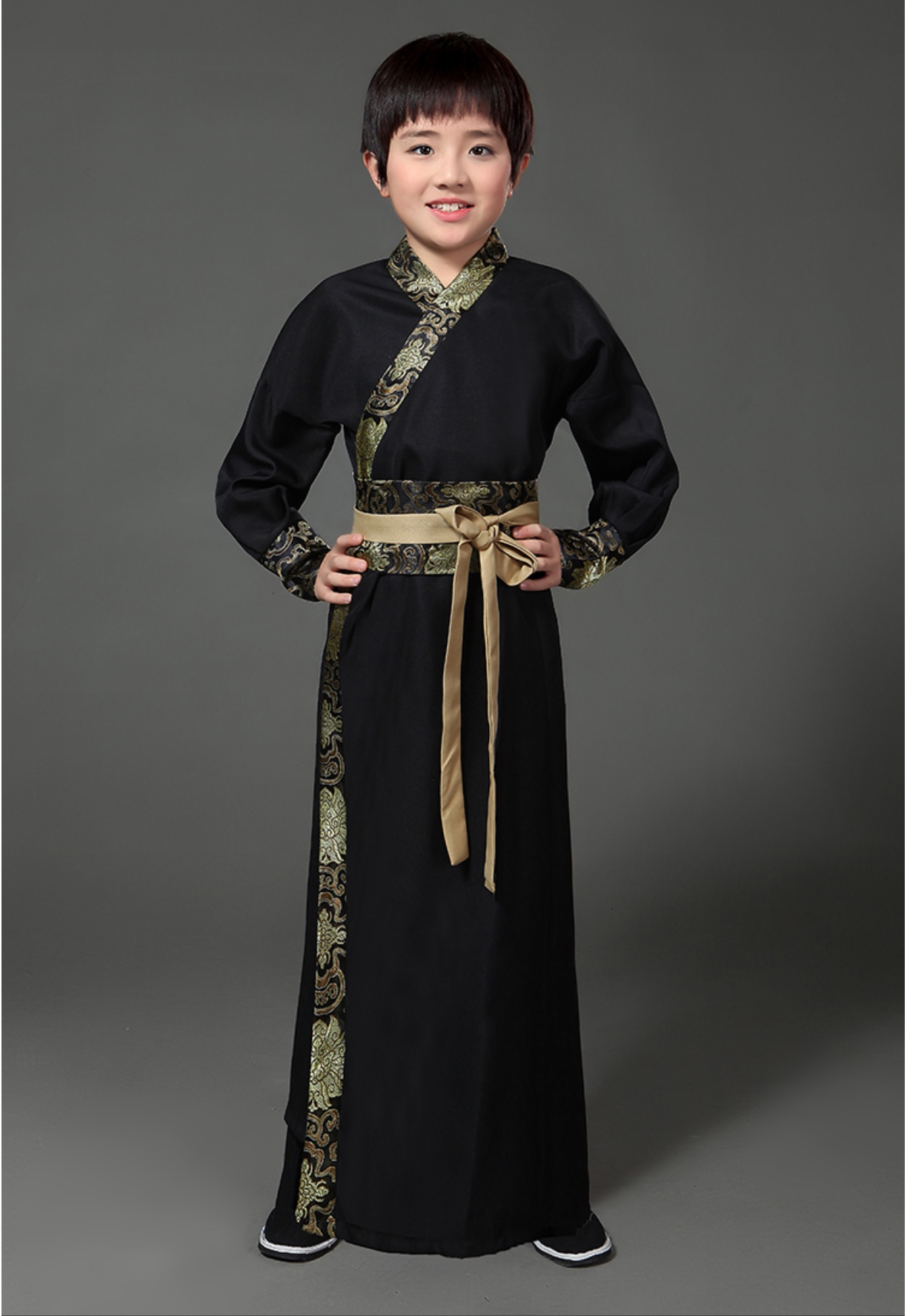 ชุดจีนฮั่น สีดำ รหัส FM 25 สินค้าพร้อมส่ง