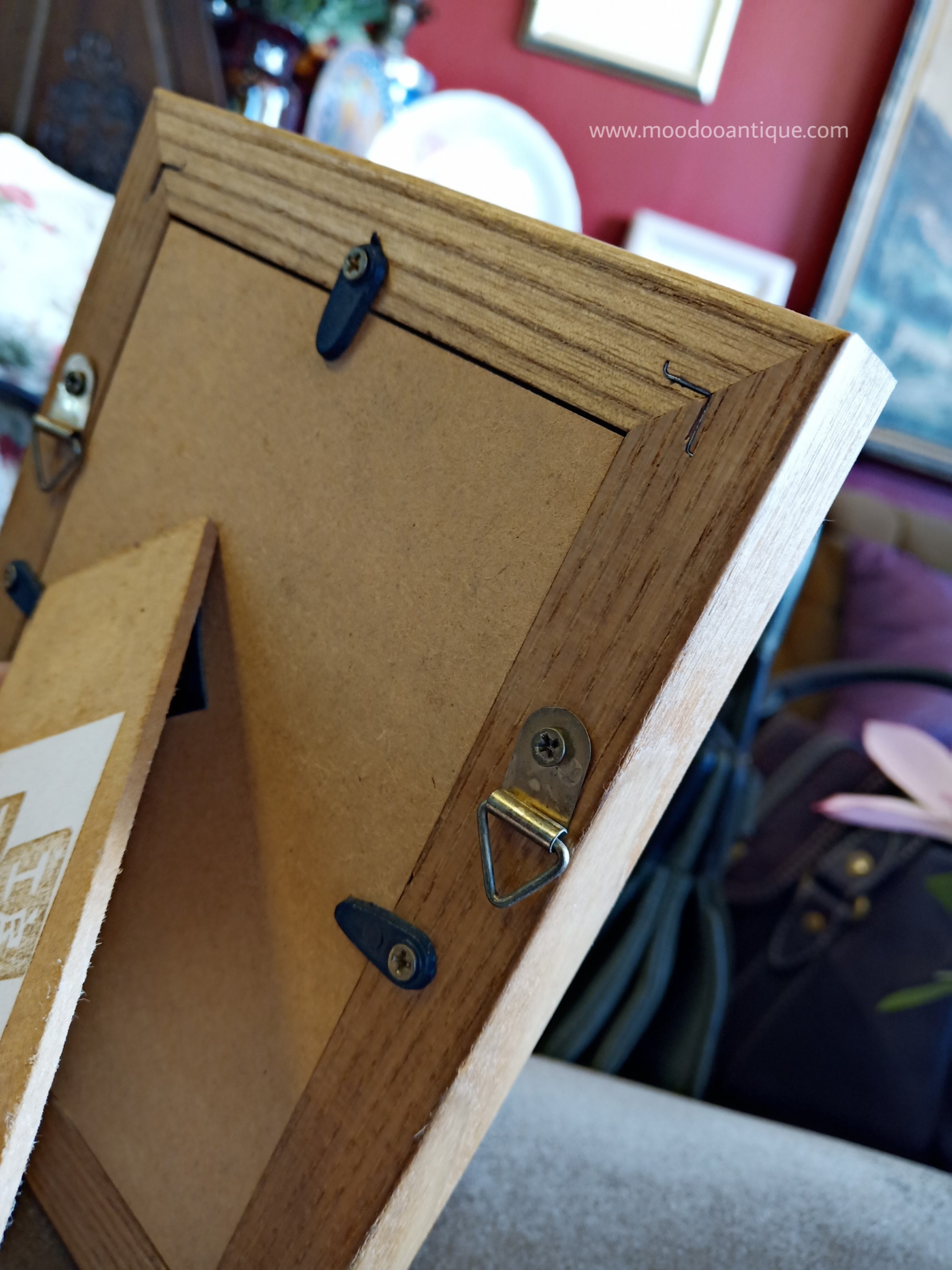 กรอบรูปไม้ขอบในสีทองจากญี่ปุ่น