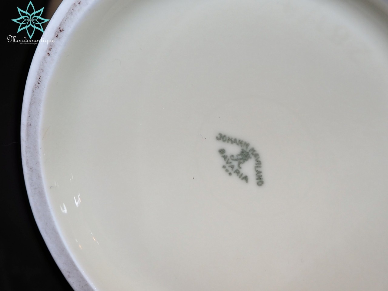 แจกัน BAVARIA. GERMANY