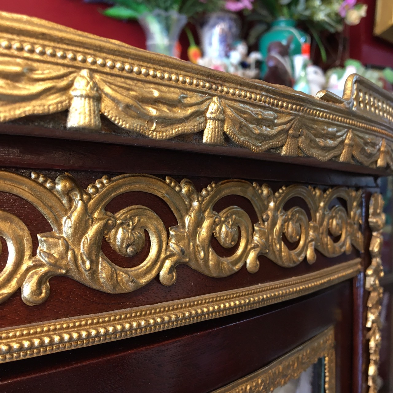 ตู้โชว์ Antique French Vernis Martin Cabinet ORIGINAL