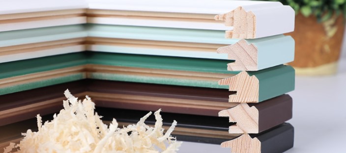 ชุดกรอบรูปติดผนัง Retro (Brown18) กรอบรูปไม้สีน้ำตาล 18 ชิ้น พร้อมภาพตามแบบและวัสดุติดตั้ง