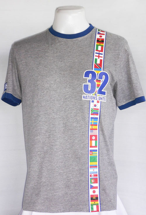 เสื้อยืดฟุตบอล 2010 FIFA WORLD CUP 32 TEAM SOUTH AFRICA ไซส์ XS รอบอก 40 นิ้ว