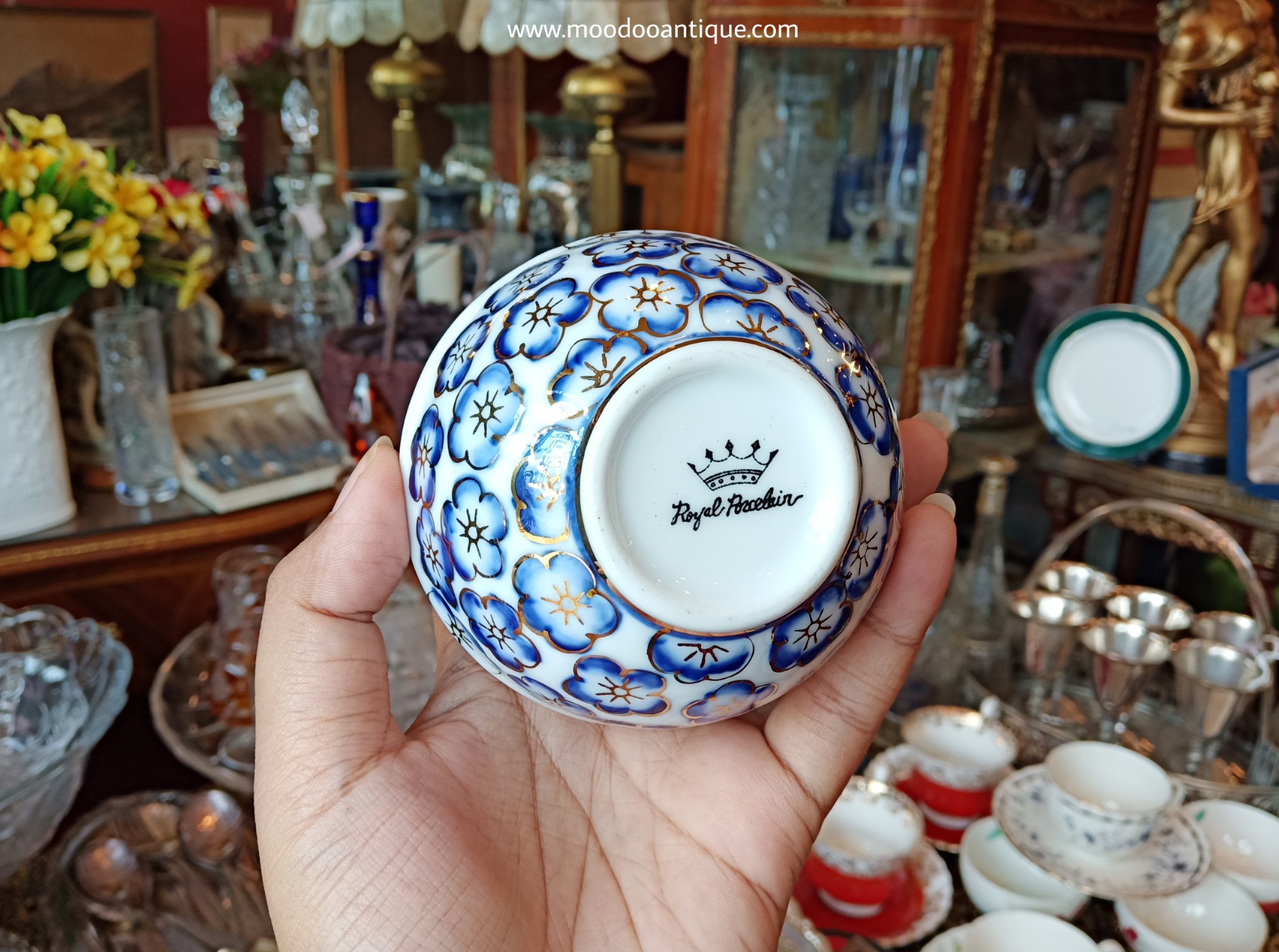 Royal porcelain blue & white