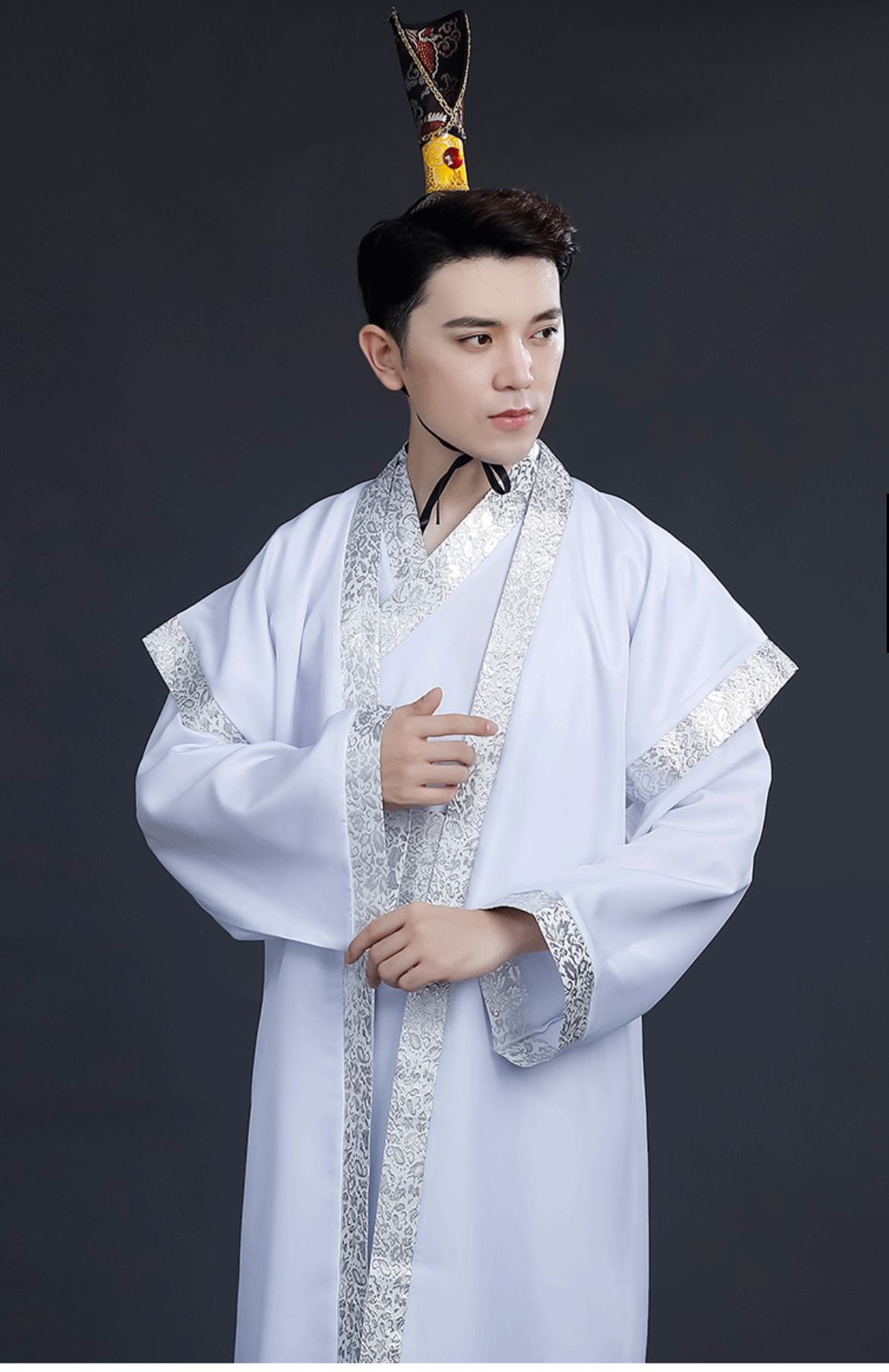 ชุดจีนฮั่น มีเสื้อคลุม สีขาว แขนกว้าง. รหัส.RW 58 สินค้าพร้อมส่ง