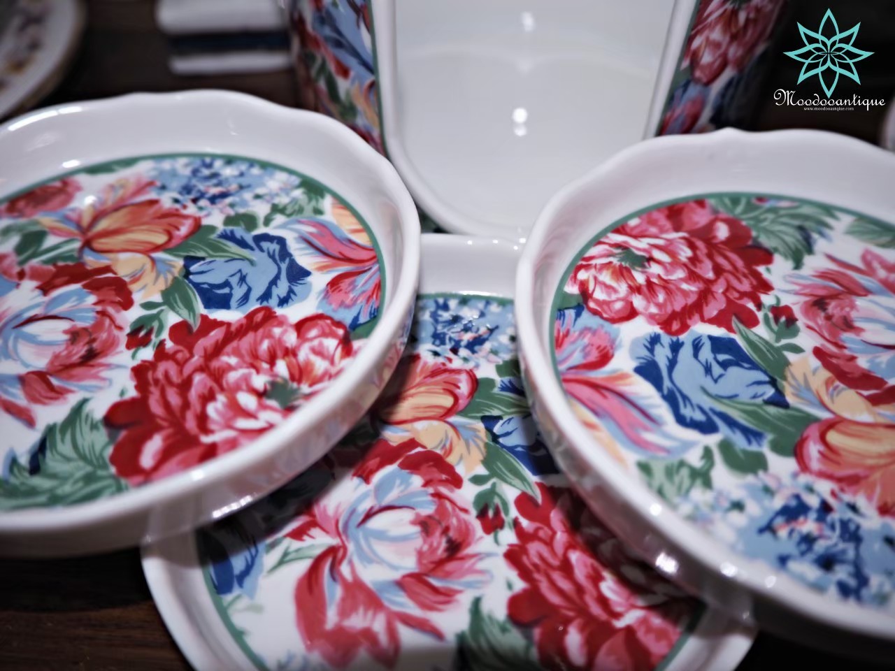 ที่รองแก้วพร้อมที่เก็บ( Japan)