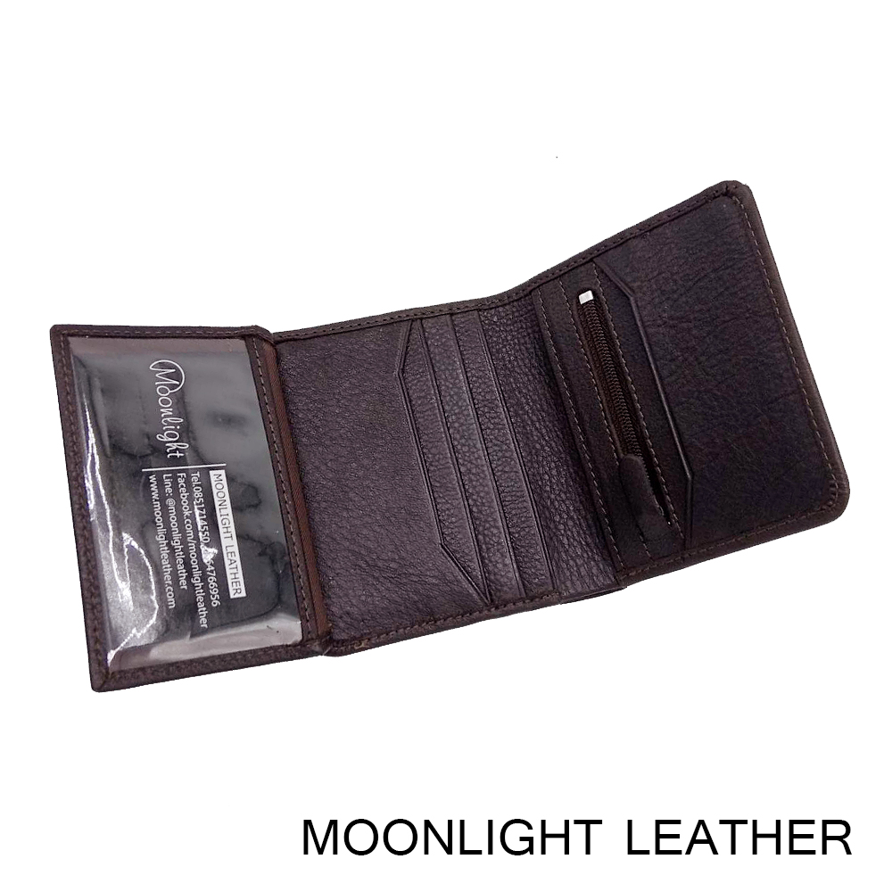 กระเป๋าสตางค์หนังวัวแท้ ทรงตั้งขนาดเล็กกระทัดรัด แบรนด์ Moonlight รุ่น Eric สีน้ำตาลเข้ม สวย ทน เบาบาง พร้อมกล่องเป็นของขวัญได้
