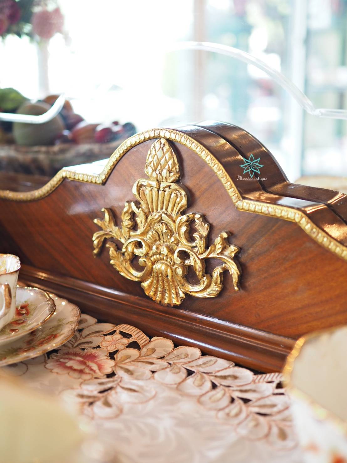 French dressers with mirror