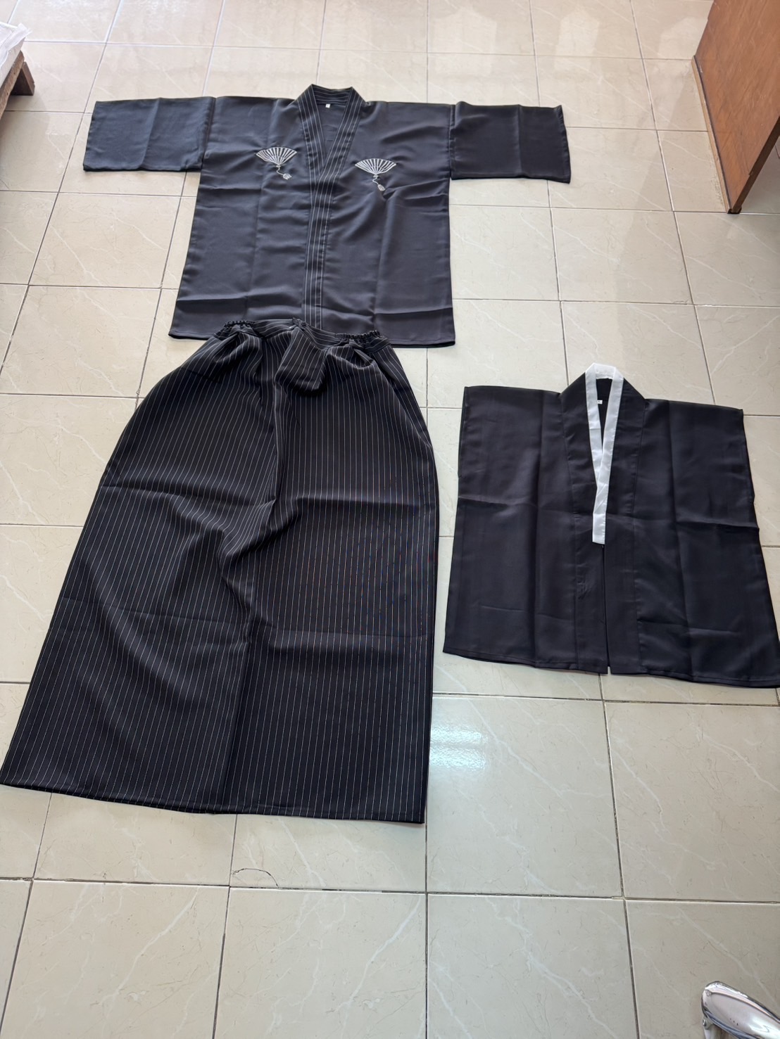 samuraiกิโมโน สีดำ