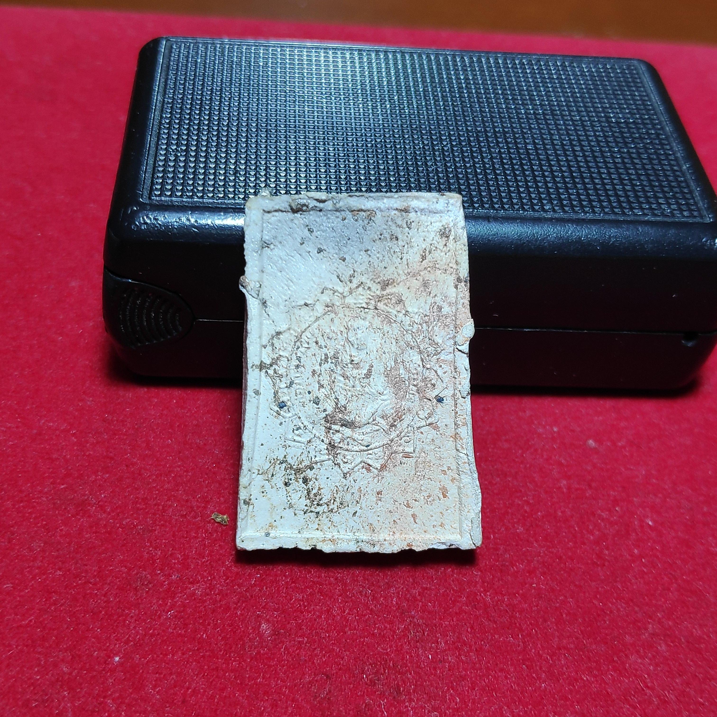 พระสมเด็จหลังรูปเหมือนหลวงพ่อเเช่มวัดตาก้องรุ่นเมตตาคุัมภัยปี2509