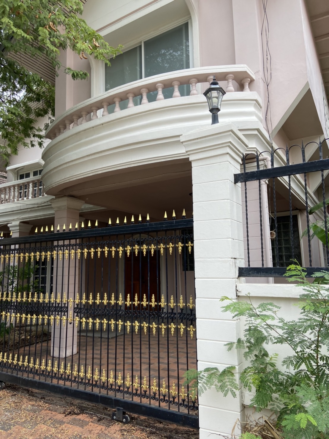 ให้เช่าบ้านเดี่ยว 2 ชั้น หมู่บ้านรุ่งเจริญ ซ.วชิรธรรมสาธิต 21