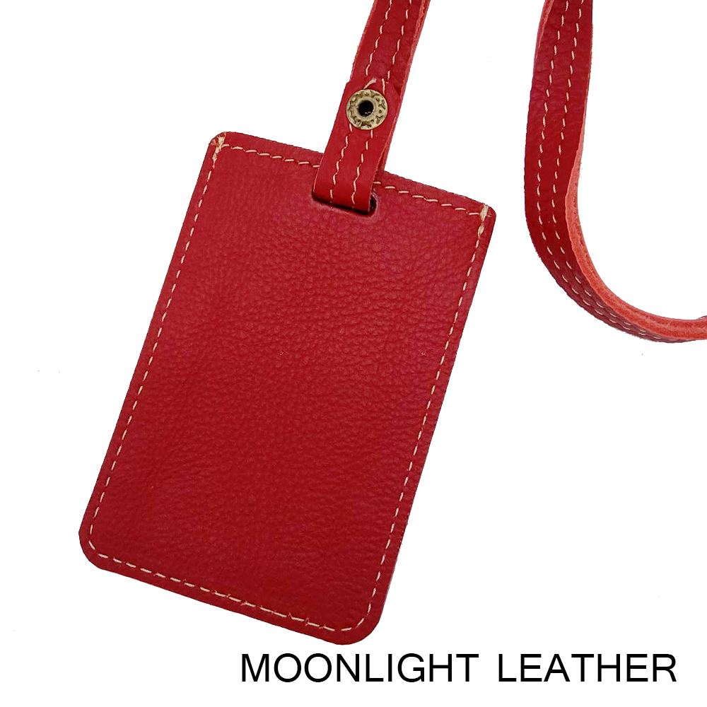 ป้ายห้อยคอ ที่ใส่บัตรพนักงานหนังแท้ทั้งใบ Moonlight มี 5 สี ทำจากหนังวัวแท้ นุ่ม ไม่ลอก สวย ทนทาน มีกล่องเป็นของขวัญได้