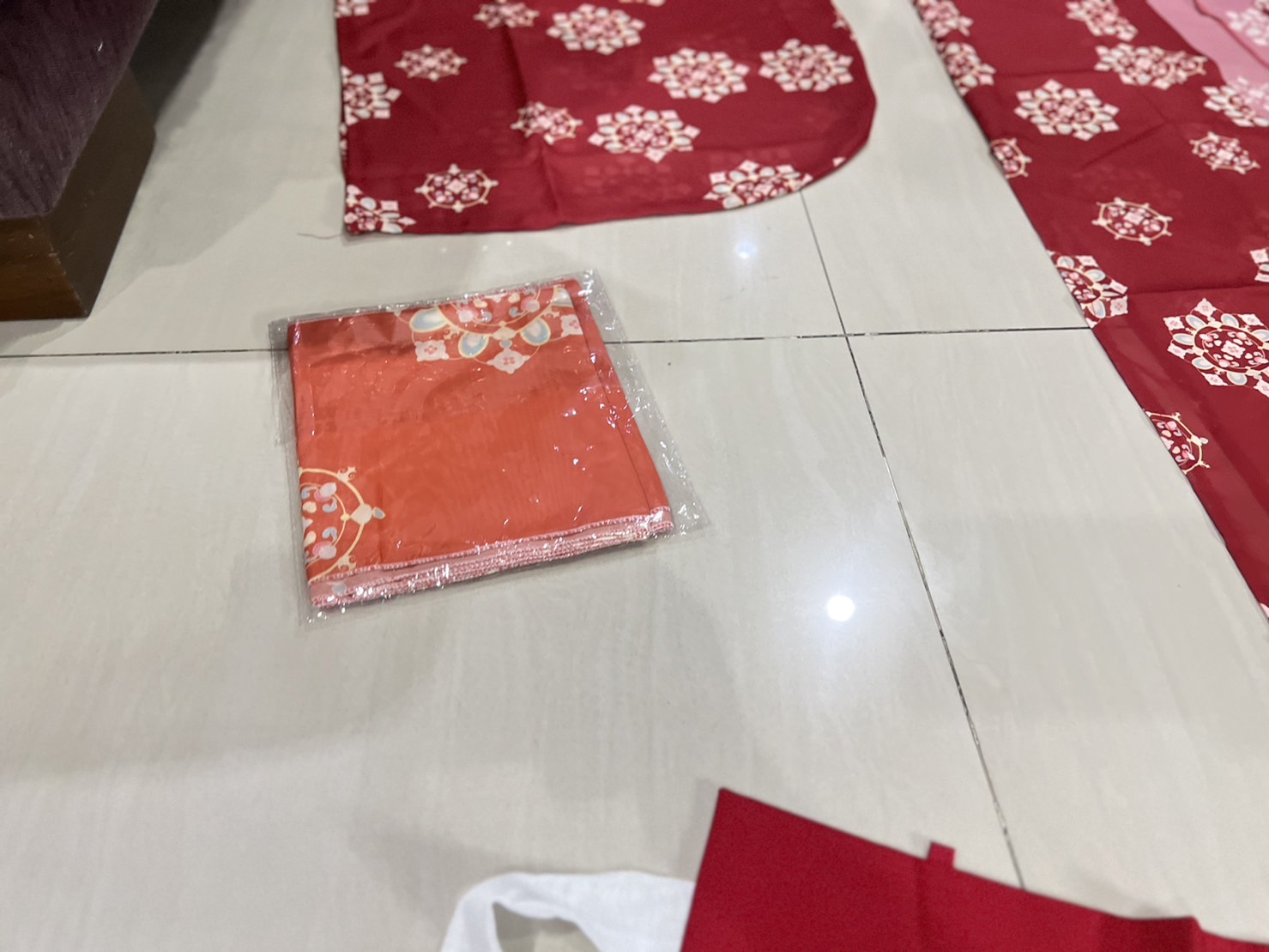 ชุดจีนหญิงฮั่น สีแดง รหัส EL 60 สินค้าพร้อมส่ง