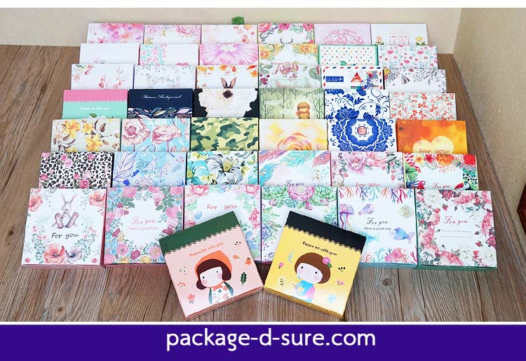 กล่องสี่เหลี่ยมจัตุรัส เปิดบน 13.5x13.5x5 สีเหลือง ลายเด็กชาย