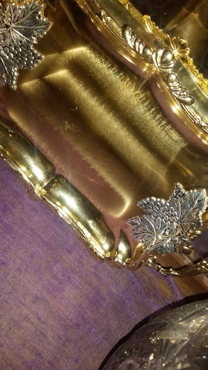 ถาดทองจากอีสตัลบูล