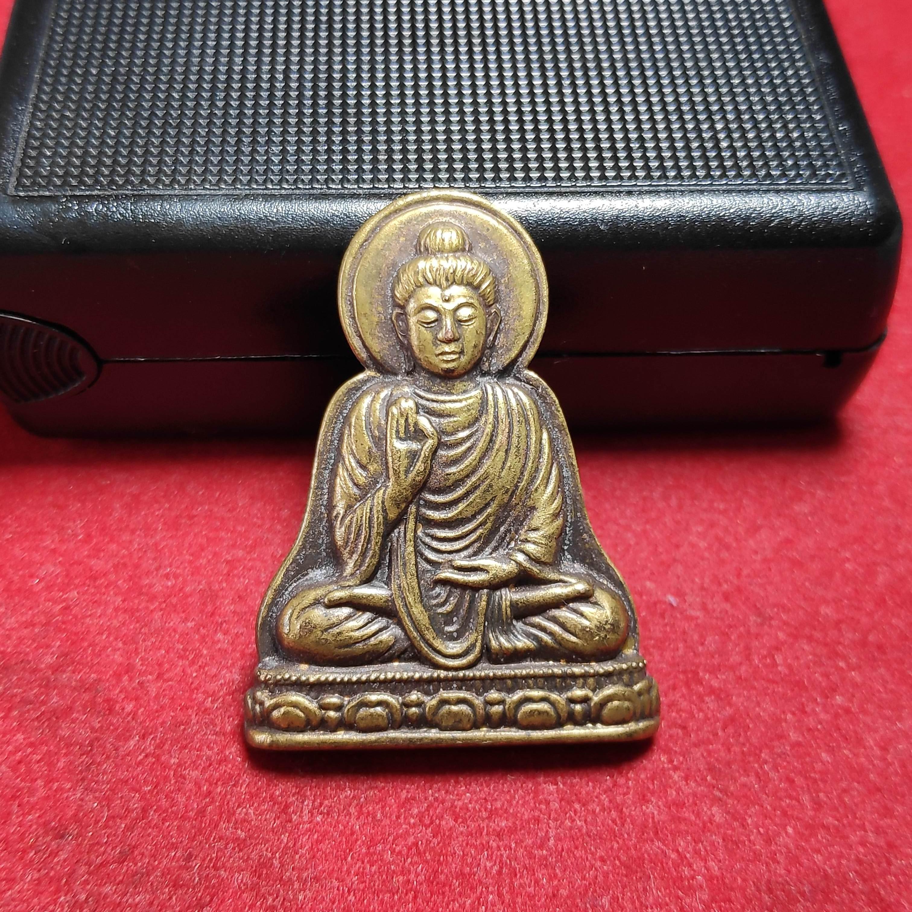 เหรียญพระพุทธเจ้าวัดร่มโพธิ์มโนธรรม จ.อยุธยา