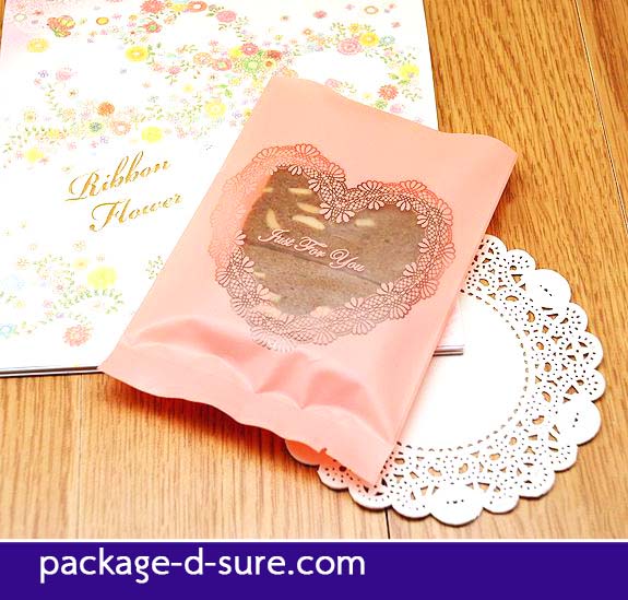 ถุงซีลกลาง ขอบเรียบ 9x11.5 สีชมพูหัวใจ just for you แพ็ค 100 ใบ