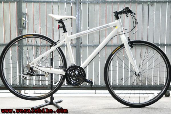 จักรยานทัวร์ริ่ง Giant Seek R3 ล้อ700C ไซส์ M