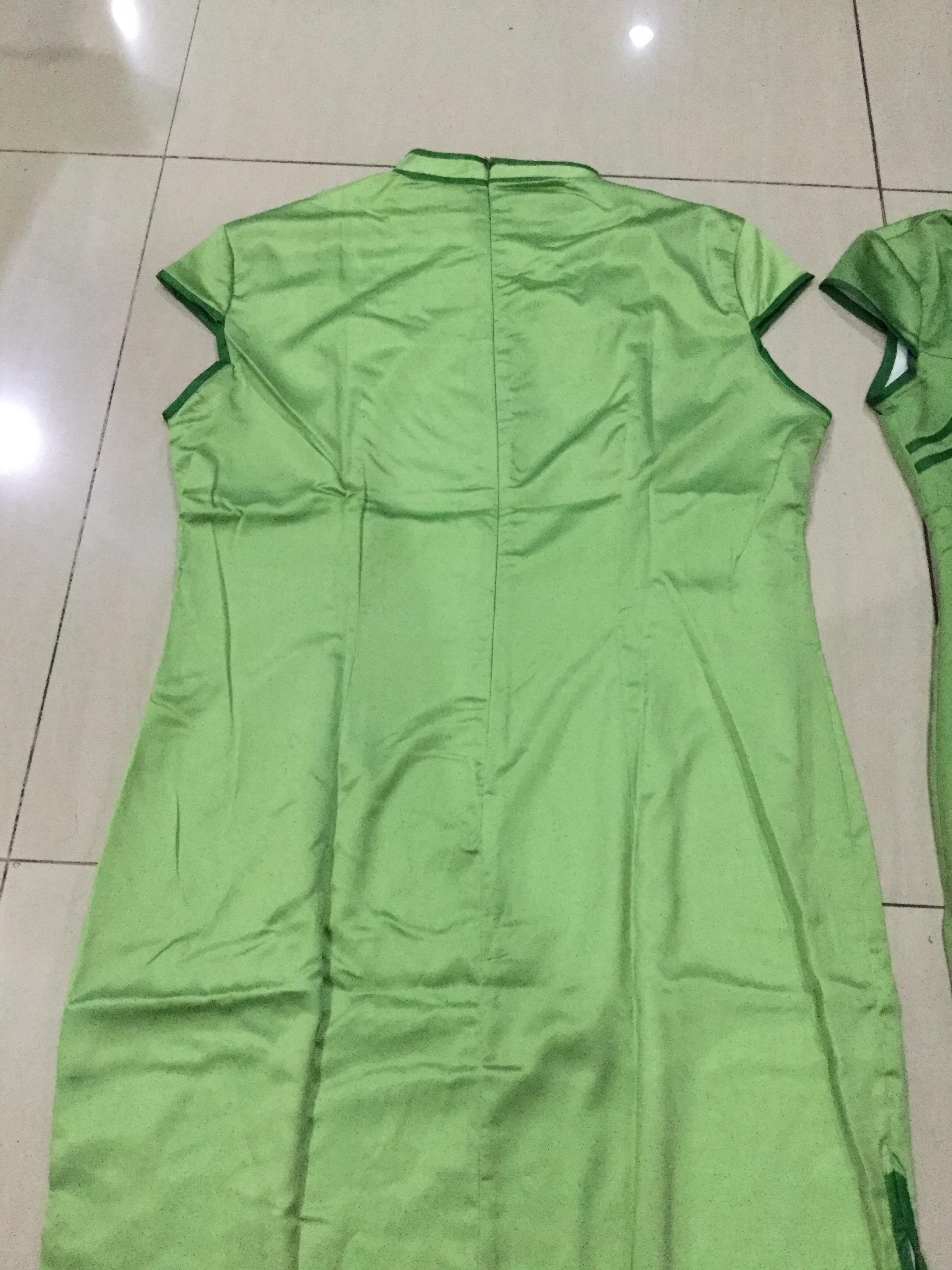 กี่เพ้ายาว ผ้าไหมเขียว รหัส AB 138 สินค้าพร้อมส่ง