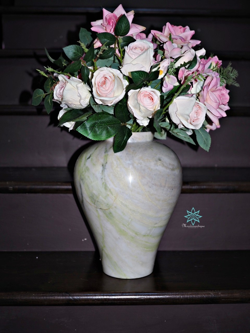 แจกัน Goryeo Marble KOREA. ILSHIN STONE 1978