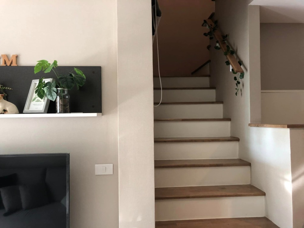 ให้เช่าทาวน์โฮม 2 ชั้น ม.เรซิโอ โฮม วงแหวน-รามอินทรา ตกแต่งสวยพร้อมเฟอร์ฯ