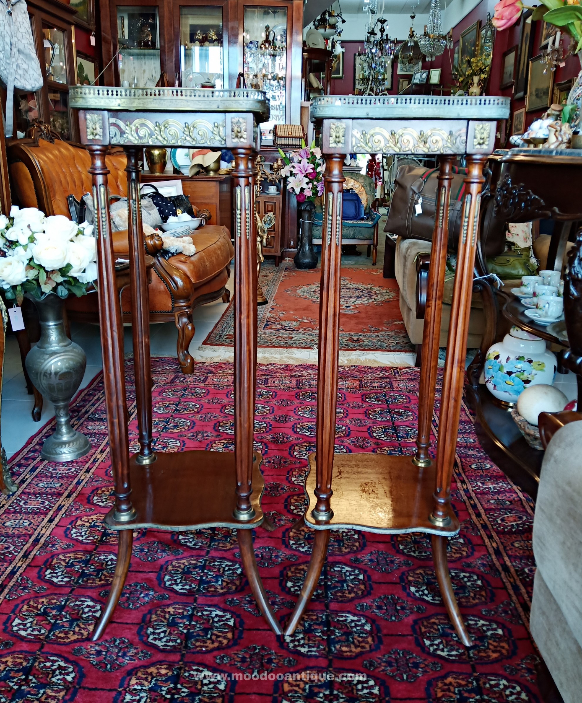 ขายแล้ว Pair 19 th Century French Mahogany Marble top lamp table