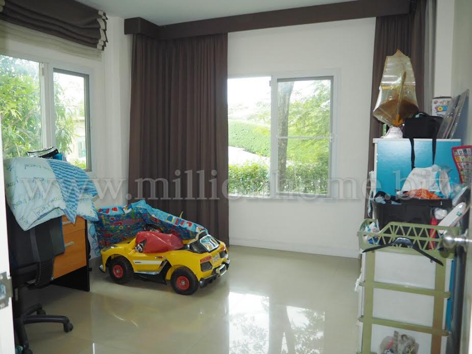 ขายบ้านเดี่ยว ม.สราญสิริ ท่าข้าม-พระราม2 แปลงหัวมุมซอยแรกของโครงการ