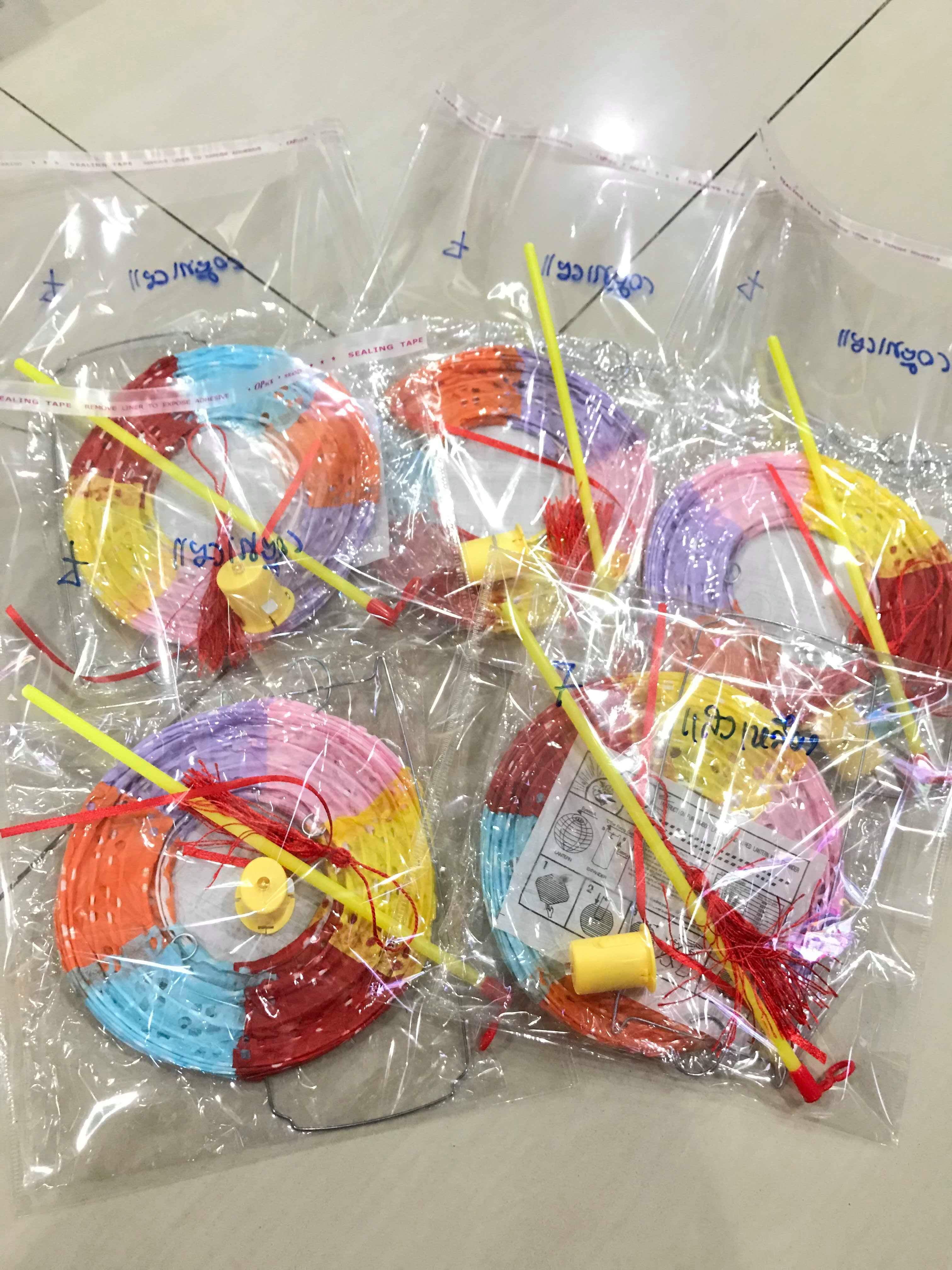 โคมไฟถือ 6สี แสงเหลือง #7 สินค้าพร้อมส่ง